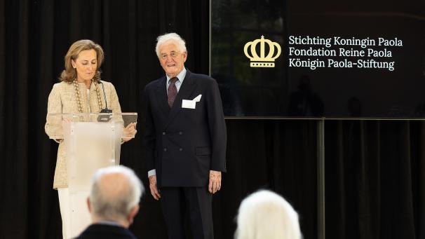 <p>Prinzessin Claire (links), die Ehefrau von Prinz Laurent von Belgien, moderierte im vergangenen Jahr die Preisverleihung.</p>