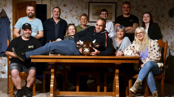 <p>Die Akteure des Theatervereins Bütgenbach freuen sich schon auf die Premiere.</p>