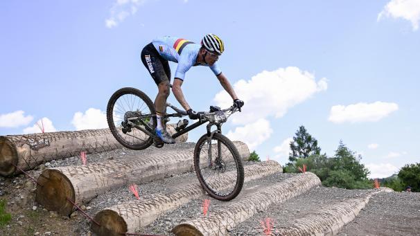 <p>Arne Janssens wird Mountainbike-Profi.</p>