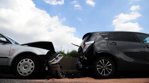 <p>Auf den wallonischen Straßen kracht es häufig: Jeder zehnte Autofahrer war bereits in einen schwereren Unfall verwickelt.</p>