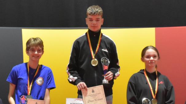 <p>Der Elsenborner Leon Gehlen (Mitte) belegte bei den Kadetten den ersten Platz.</p>