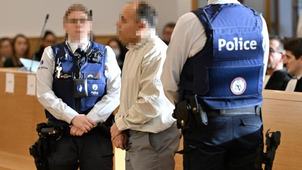 <p>Hat sich Omar Benchamsy des zweifachen Mordes sowie des versuchten Mordes in fünf Fällen schuldig gemacht? Auf diese Frage wird ab Montag das Assisengericht eine Antwortet finden müssen.</p>