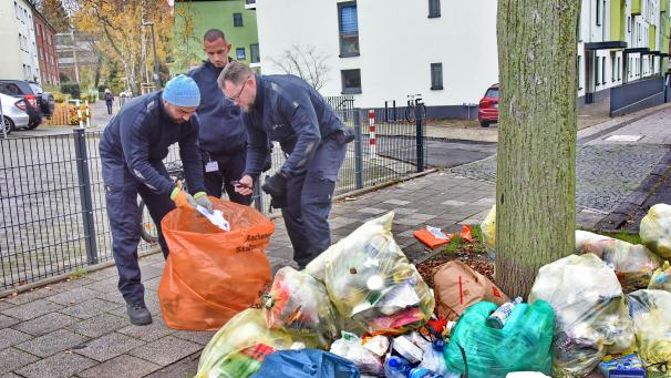 <p>Die Waste Watcher setzen sich für mehr Stadtsauberkeit in Aachen ein.</p>