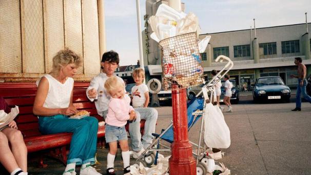 <p>Der britische Fotograf Martin Parr fing zeitlebens gerne Alltagsszenen ein.</p>