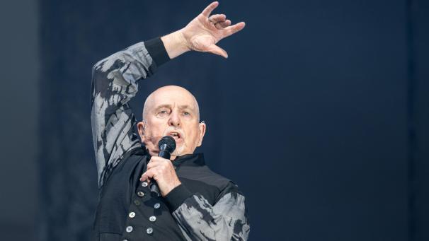 <p>Peter Gabriel hat die Geduld seiner Fans lange strapaziert.</p>