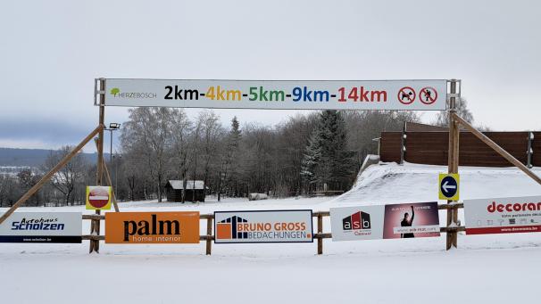 <p>Noch sind die Langlaufloipen des Skizentrums Elsenborn-Herzebösch geschlossen, jedoch könnte sich dies bei weiteren Schneefällen in den kommenden Tagen ändern.</p>