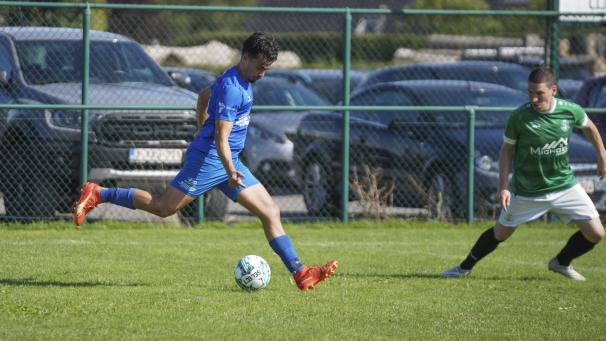 <p>Zidane Benlahbib (beim Schuss) und die Eupener spielen erneut nicht.</p>