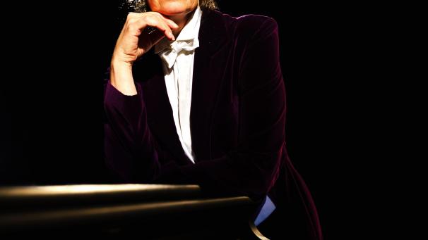 <p>Anja Mathar ist die „Marlene“ des DasDa-Theaters.</p>