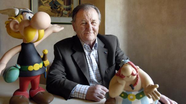 <p>uderzo</p>