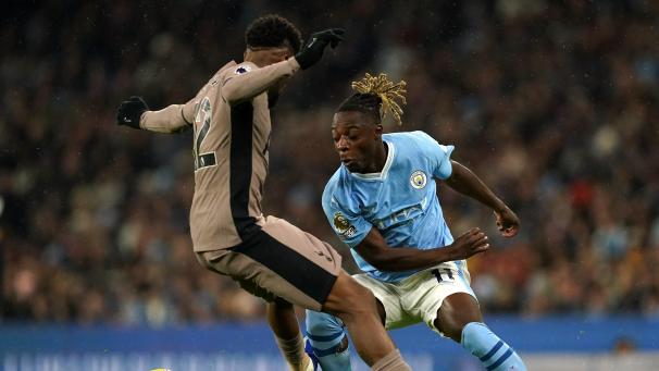 <p>Jérémy Doku (rechts) verletzte sich nach der Pause.</p>