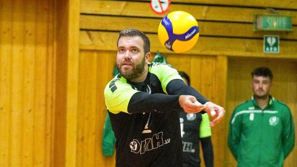 <p>Bittere Niederlage: Yannick Sarlette und die Lommersweiler Herren unterlagen in Dilsen mit 0:3.</p>