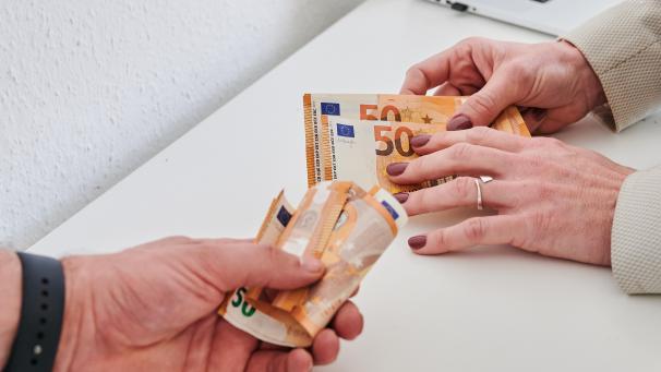 <p>Ein Viertel der belgischen Angestellten darf sich in diesem Jahr über eine Bonuszahlung freuen.</p>