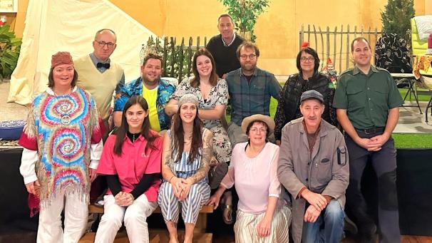 <p>Die Theaterfreunde Rocherath-Krinkelt feiern am 17. Dezember Premiere im Saal Jost.</p>