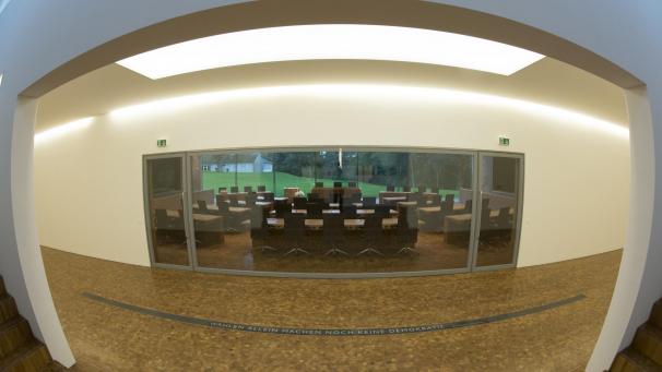 <p>Bis Donnerstag steht der Plenarsaal des Parlaments ganz im Zeichen des DG-Haushalts.</p>