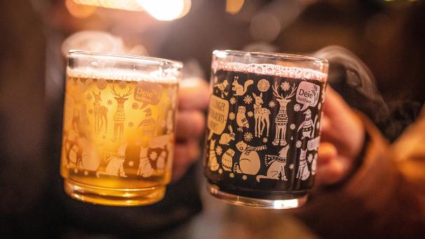 <p>Glühwein gehört zum Weihnachtsmarkt-Besuch dazu.</p>