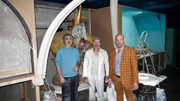 <p>ArsKrippana-Betreiber Michael Balter (rechts) will Sébastien Boucherit und Olivier Jaubert den nötigen Freiraum für ihre Kunst geben.</p>