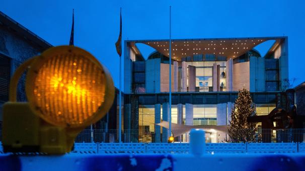 <p>Ein Blick auf das Kanzleramt in Berlin</p>