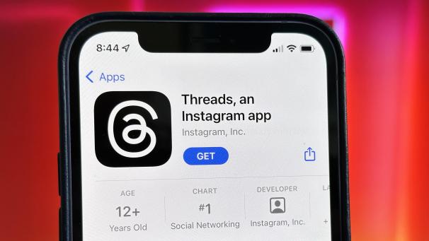 <p>Die neue Social-Media-App Threads aus dem Facebook-Konzern Meta im App Store von Apple in den USA ist auf einem Bildschirm eines iPhone zu sehen.</p>