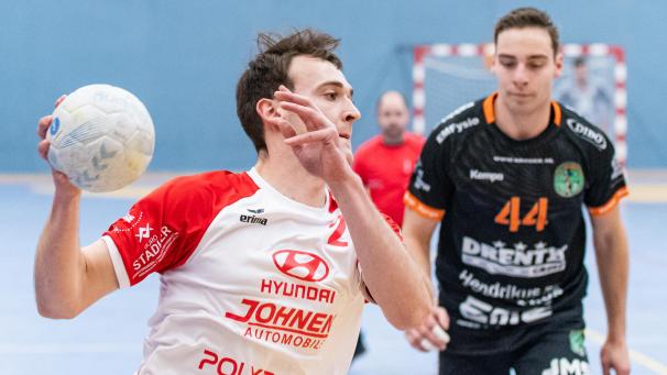 <p>Noah Bartholemy holte sich von Trainer Grandjean ein Sonderlob ab.</p>