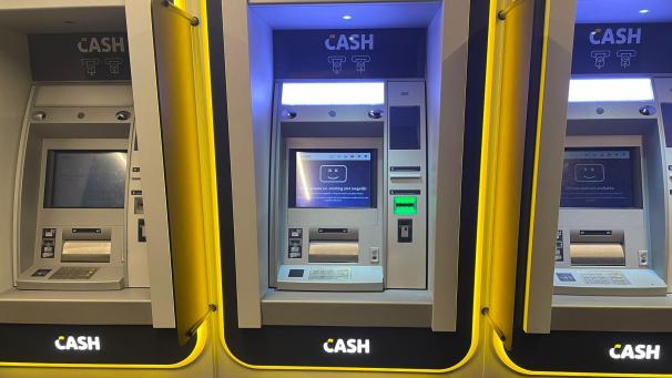 <p>Dieses Foto vom 15. Dezember zeigt: Keiner der drei Kelmiser Automaten ist betriebsfähig.</p>