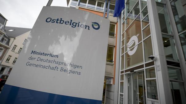 <p>In Eupen informierten die vier Ministerinnen und Minister der DG über realisierte und anstehende Projekte.</p>