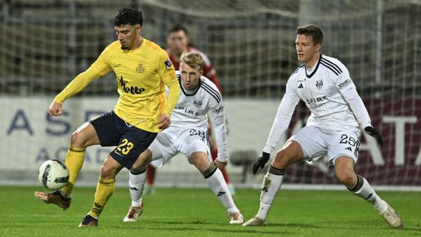 <p>Die AS Eupen verlor „nur“ mit 1:2 gegen den Tabellenführer aus Brüssel.</p>