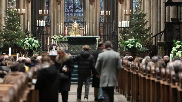 <p>Der Heiligabend verlief in Köln ohne Zwischenfälle.</p>