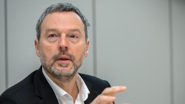 <p>Pierre Wunsch</p>