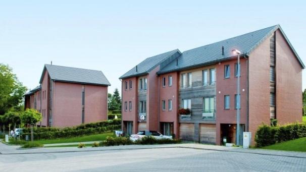 <p>Der Wohnraum in der De Grand Ry Straße in Eupen wurde 2008 errichtet.</p>