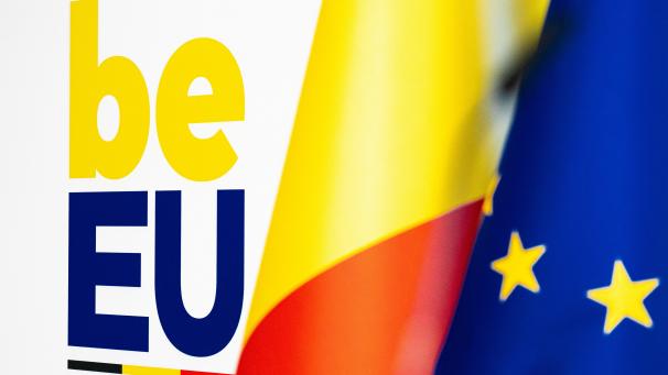 <p>Belgien ist der einzige EU-Mitgliedstaat, der von einer Vertragsbestimmung Gebrauch macht, die es den Teilstaaten erlaubt, in Angelegenheiten, für die sie zuständig sind, im Rat zu sitzen.</p>