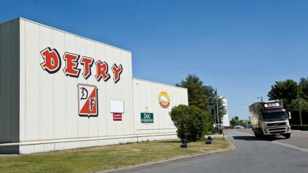 <p>Detry geht in französische Hände über.</p>