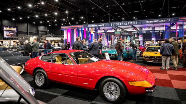 <p>Die Classic Car Show Maastricht gilt als größte Oldtimershow in Benelux.</p>