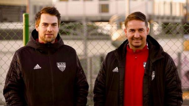 <p>Bernd Rauw (rechts) folgt als Leiter der Eupener Jugendabteilung auf Nicolas Collubry (links).</p>