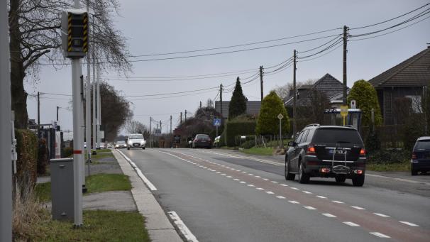 <p>Der Starenkasten an der Aachener Straße in Kettenis lief im letzten Jahr auf Hochbetrieb.</p>