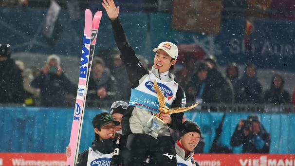 <p>Der Japaner Ryoyu Kobayashi hat sich den Sieg gesichert.</p>