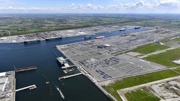 <p>Ein Großteil des Erdgases, das in Zeebrügge ankommt, wird sofort weiter exportiert.</p>