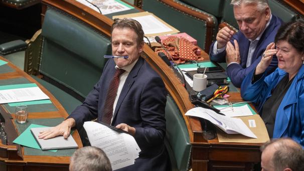 <p>Paul Van Tigchelt in der Kammer</p>