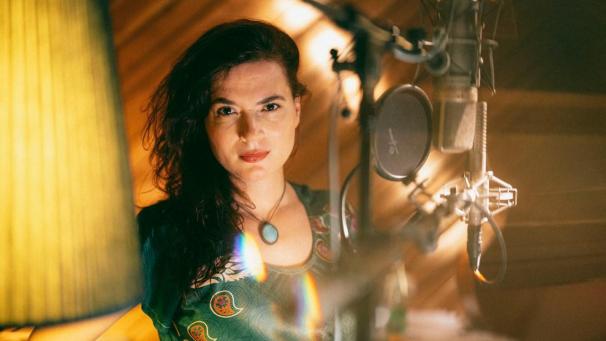 <p>Die albanisch-schweizerischen Sängerin Elina Duni kommt nach Eupen.</p>