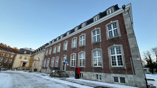 <p>In den Häusern an der Hillstraße soll künftig wieder Leben einkehren.</p>