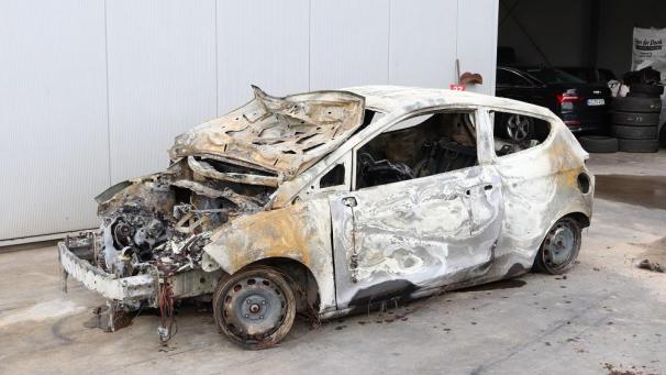 <p>Die Beschuldigten sollen das Auto des Todesopfers in Brand gesetzt haben.</p>