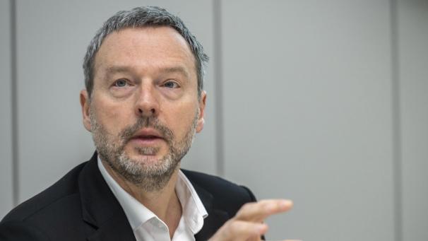 <p>Der Gouverneur der Nationalbank, Pierre Wunsch, nimmt die Politik in die Pflicht.</p>