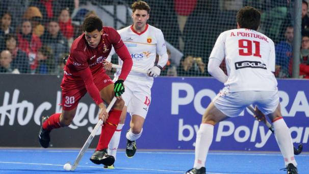 <p>Nelson Onana (links) erzielte gegen Spanien in der Schlussminute den Siegtreffer für Belgien.</p>