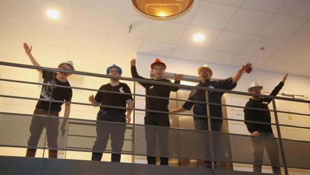 <p>Die Insassen führten auch Tänze auf (©Foto NC-Media)</p>