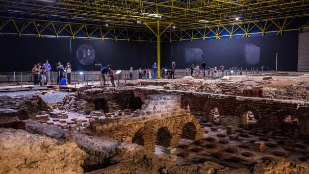 <p>Dem römischen Badehaus in Heerlen wurde eine besondere Ehre zuteil.</p>