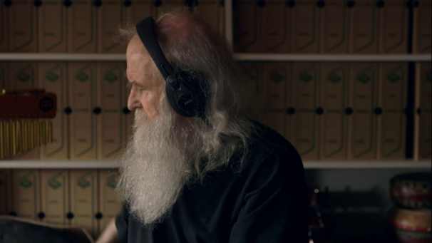 <p>Christophe Delbecq hat die vielfältigeArbeit des Bildhauers und Musikers Dirk Wauters dokumentiert.</p>