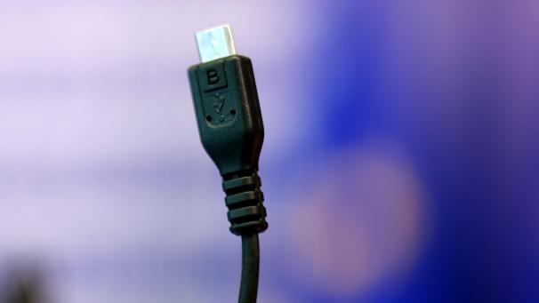 <p>Adapter-Stecker eines Universal-Ladegeräts</p>