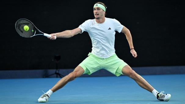 <p>Ausgeschieden: Auch eine 2:0-Satzführung reichte Alexander Zverev gegen Daniil Medwedew nicht zum Finaleinzug.</p>