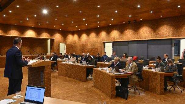 <p>Plenarsitzung im Parlament der DG</p>