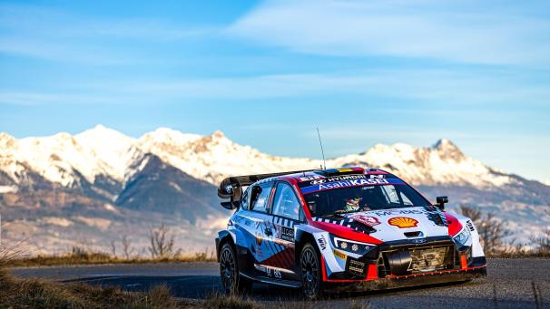<p>Thierry Neuville (Hyundai) bei der Rallye Monte Carlo 2024</p>