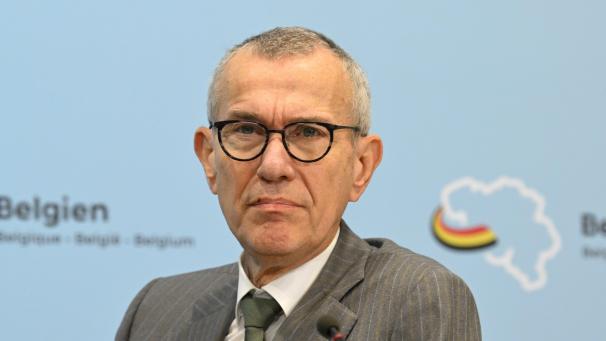 <p>Gesundheitsminister Frank Vandenbroucke hat 6 Millionen Euro für die Errichtung einer Beratungsstelle für Burnout freigestellt.</p>